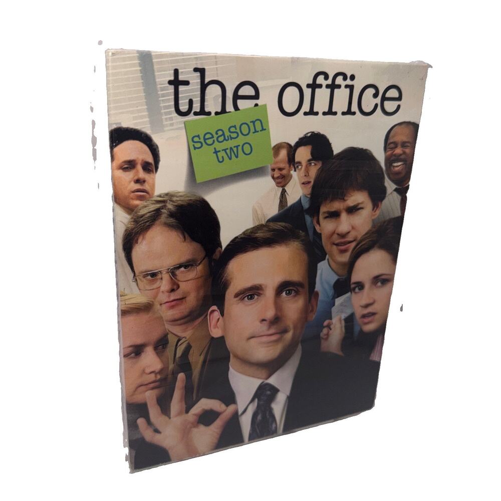 The Office , Season Two - DVD - 4 Disc Set . Pre Owned.